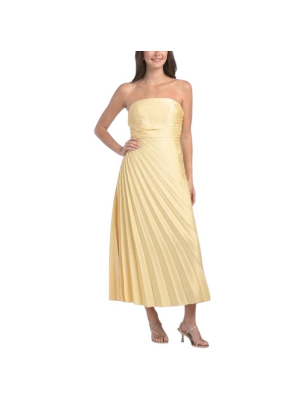 NICOLE MILLER Strapless
Ruched Gown With Detachable
Shoulder Straps